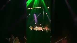 Concierto.  xanguito Bon Nadal en plaza Catalunya 