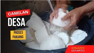 Proses Membuat Manggleng Tradisional Di Desa Kami
