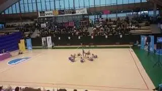 Финляндия. Ноябрь 2014г. Клуб OVO 8-10 лет, 9 человек, упражнение со скакалкой