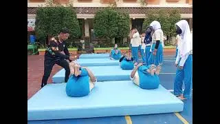 VIDEO UKIN MATERI SENAM LANTAI ROL DEPAN PPG DALJAB KATEGORI 2 TAHUN 2022 UNIVERSITAS NEGERI JAKARTA