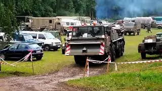 Tatra 813 PM + UAZ