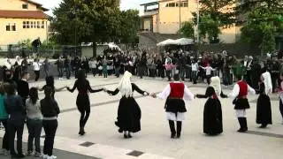 Ortueri balli in piazza