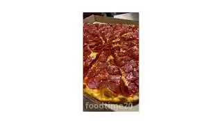 Best Pizza In American #foodtiktok #streetfood #Foodie #food #pizza #foodporn #foryou