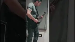 Rebel yell (solo) 🔥🎸 #billyidol #rebelyell #jacksonguitarsofficial #bugera #laneyamplification