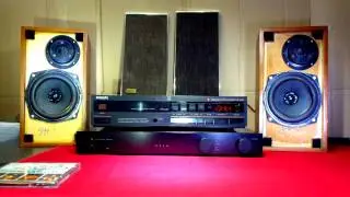 Natural English sound: Celestion10  Studio Series speakers,B&W Aura amp modified CD380 Philips
