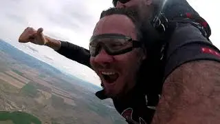 Andrew Schuman's Tandem skydive!