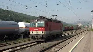2023 - AT - &Ouml;BB 1144 loco rolling through Niklasdorf, near Leoben