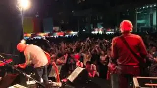 Flip Kowlier - In de Fik. Live in Osaka, Belgian Beer Weekend.