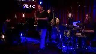 Mete Erker Trio + 1:  Frisk Bagl&aelig;ns (3rd&4th movement)