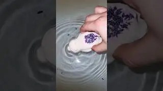 A BEDTIME BATH WITH THE LUSH SLEEPY BEAR BATH BOMB DEMO AND REVIEW! #lush #twilight #bathbomb