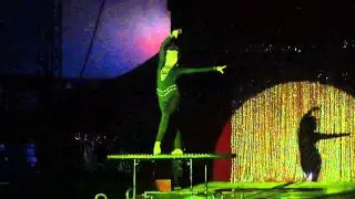 Contorsionista del circo Remolino