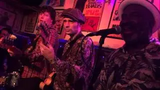 Dust Me Down Blues Band - Funk Medley Cheap Sunglasses/Alien (Hold On To Your Dreams)