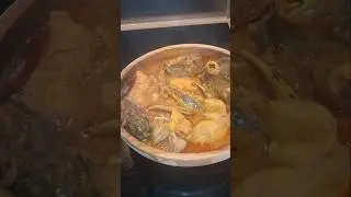 SUNDAY AFTERNOON FUFU AND PALMNUT SOUP. YUMMY 😋 #ghanafood#foodie#AUTHENTICFOOD