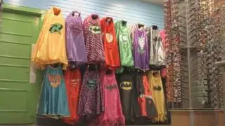 Six Flags Over Georgia: Find The Perfect Gift to Take Home With You