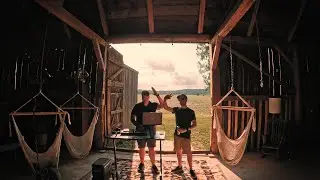 Golden hour tech house set in a BARN! - Franky WRKHRD B2B ByHeartDJ (5)