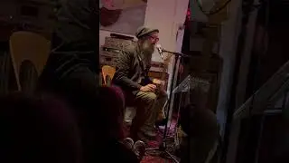 Jura Bos&aacute;k a Petr Ka&scaron;n&yacute; (Dobrozd&aacute;n&iacute;) &ndash; D&iacute;venko přesmutn&aacute; (Nina Simone cover) (live Freiplatz)