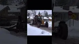 Grader Plowing Snow #heavyequipment #snow