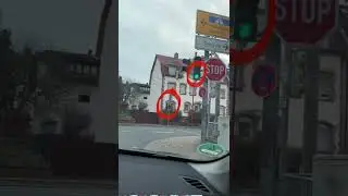 Driving in Germany | Pedestrian Signals on cross roads | German road safety #shorts