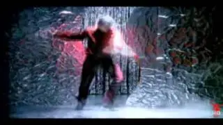 Michael Jackson dances to 