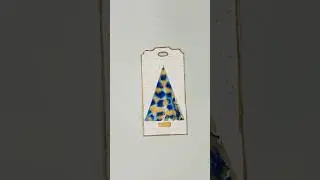 10-Second Abstract Christmas Tree Gift Tag | Easy Holiday Craft with Gold Border #christmasgifttags