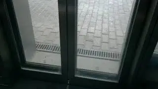 Hissi rautatieasemalla