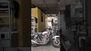HONDA CB 125 GLOWING