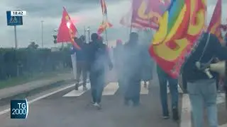 Sciopero aerei, corteo Malpensa con blocchi
