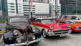 Vintage Cars and modern Luxury cars meet