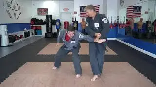 An example of the American Kenpo technique Reversing Circles