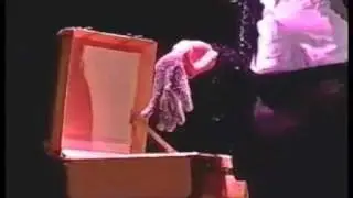 Michael Jackson Billie Jean Live