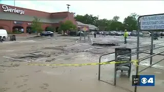Water main breaks in Florissant Dierbergs&rsquo; parking lot