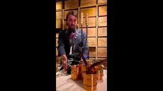 How to open a bottle of port wine with port tongs and a feather done by juanluisbiedma 🪶👏🏼⁣