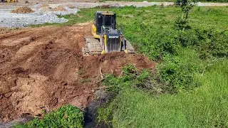 Building a Road Through Forest & Water: Shantui DH17C3 Dozer in Action