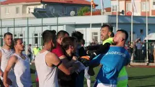 Yeşil saha boks ringine d&ouml;nd&uuml;