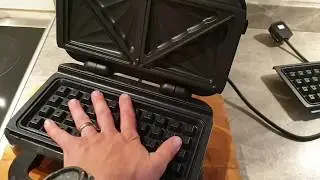 How to remove and fit waffle plates in Breville sandwich toaster VST041