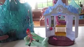 Frozen Toy Review: Anna Flip 'n' Switch Castle
