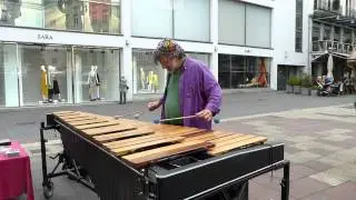 Xylophon Stra&szlig;enmusiker Musiker Alex Jacobowitz in Bonn