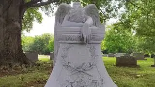 The grave of Country legend Keith Whitley 