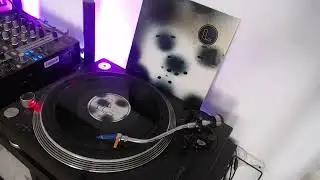 Jonny L - Moving thru Air (Optical Remix)