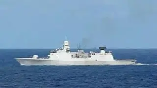 HNLMS Evertsen off coast of Somalia