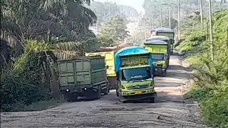 Driver Kalang kabut Jalan Sempit Truck Muatan Kosong  Harus Mengalah !!