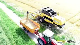 Combine Harvesters  /  Maaidorsen Westernijkerk