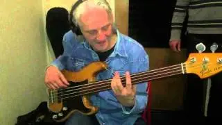 Bert Louissen - Recording fretless bass with Joel Groenewold