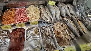 Эстония. Рыбный  отдел  на Балтийском рынке в Таллинне 🍒🍓🍔🍟🍤🦪