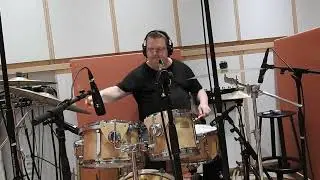 Chris Geith - Restless Heart (drum cover)