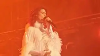 Sylvie Kreusch - Daddy’s Selling Wine in a Burning House (Live at de Lokerse Feesten, Aug 2025)