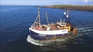 Crystal Stream LH147 leaving Eyemouth