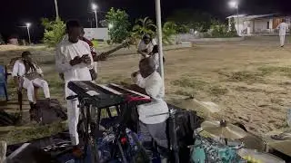 Cardinal kakol, JOJO Synth&eacute; et Ange Clinton l&rsquo;animateur 🤣Extra musica ANCIEN HORIZON est n&eacute;e 🤣