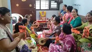 ભજન નીચે લખ્યું છે. હર્ષા પટેલ.સુંદર ભજન ભકિતમય છે અંત સુધી જોશો.શ્રી સખીભજન મંડળ.વડોદરા.