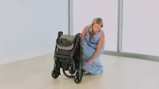 How to fold and unfold the Graco&reg; Merge&trade; Stroller and Travel System